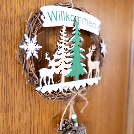 菲联豪斯奥林匹亚酒店 莱尔莫斯