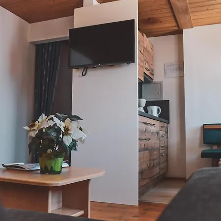 Olympia Apartment *